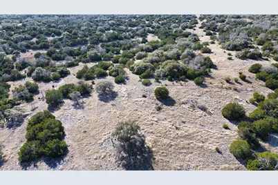 80 Pinnacle Dr, Fredericksburg, TX 78624 - Photo 13