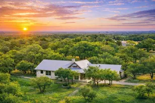 232 Crooked Oak Ln, Round Mountain, TX 78663 - Photo 1