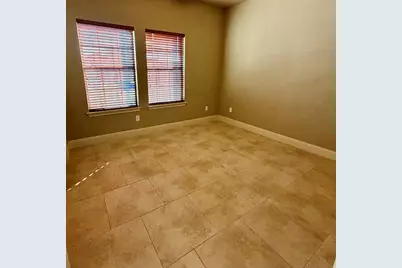 704 Darlington Dr, Fredericksburg, TX 78624 - Photo 9