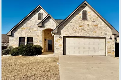 704 Darlington Dr, Fredericksburg, TX 78624 - Photo 1