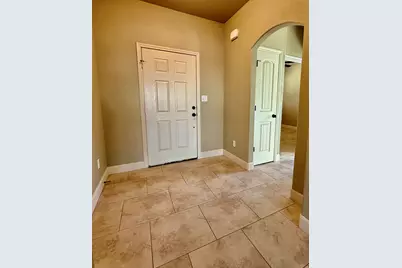 704 Darlington Dr, Fredericksburg, TX 78624 - Photo 11