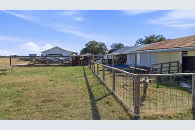 3764 Ranch Rd 1623, Blanco, TX 78606 - Photo 57