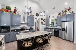 139 Armory Rd, Fredericksburg, TX 78624 - Photo 11