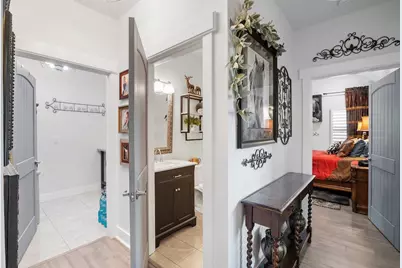 139 Armory Rd, Fredericksburg, TX 78624 - Photo 17