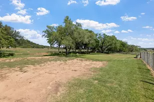 139 Armory Rd, Fredericksburg, TX 78624 - Photo 45