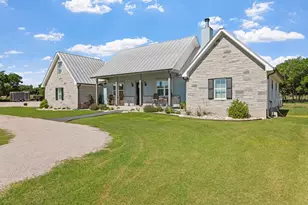 139 Armory Rd, Fredericksburg, TX 78624 - Photo 3