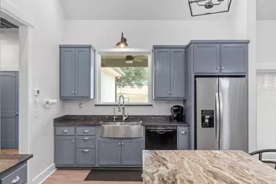 139 Armory Rd, Fredericksburg, TX 78624 - Photo 15