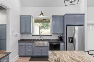 139 Armory Rd, Fredericksburg, TX 78624 - Photo 15