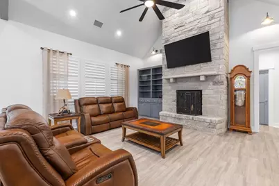 139 Armory Rd, Fredericksburg, TX 78624 - Photo 29