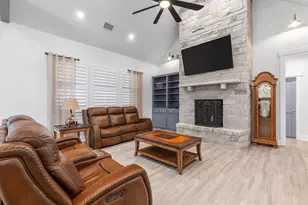 139 Armory Rd, Fredericksburg, TX 78624 - Photo 29