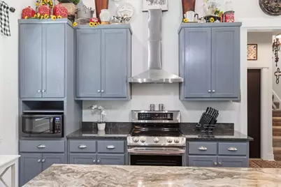 139 Armory Rd, Fredericksburg, TX 78624 - Photo 13