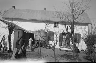 125 W San Antonio St, Fredericksburg, TX 78624 - Photo 21