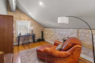 125 W San Antonio St, Fredericksburg, TX 78624 - Photo 11