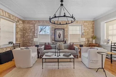 125 W San Antonio St, Fredericksburg, TX 78624 - Photo 7