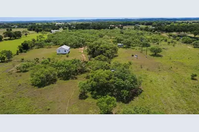 10220 E US Hwy 290, Fredericksburg, TX 78624 - Photo 17