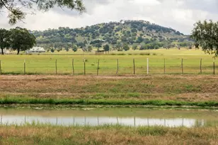 5686 Ranch Rd 1631, Fredericksburg, TX 78624 - Photo 59