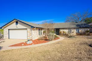 100 Riverhill Blvd, Kerrville, TX 78028 - Photo 3