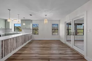 100 Riverhill Blvd, Kerrville, TX 78028 - Photo 11