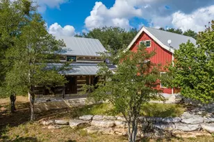 394 Ropes End Trl, Fredericksburg, TX 78624 - Photo 3