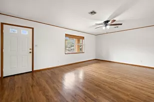 618 Cross Mountain Dr, Fredericksburg, TX 78624 - Photo 9