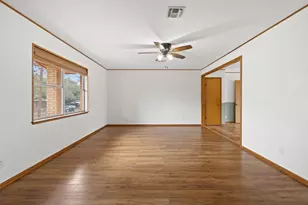 618 Cross Mountain Dr, Fredericksburg, TX 78624 - Photo 5