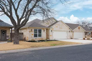 1705 Cherrywood Dr, Fredericksburg, TX 78624 - Photo 19