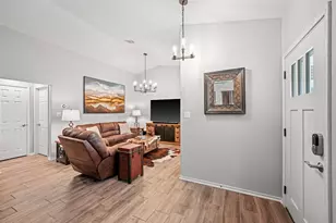 127 Terrace Ln, Kerrville, TX 78028 - Photo 5