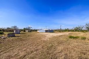 56 Rocky Top Rd, Harper, TX 78631 - Photo 5