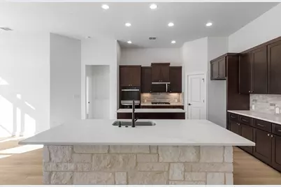 117 Stoneledge, Fredericksburg, TX 78624 - Photo 5