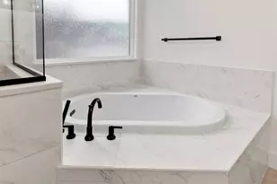 117 Stoneledge, Fredericksburg, TX 78624 - Photo 17