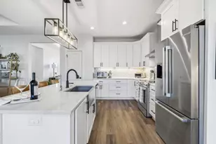 908 Smokey Oak Dr, Fredericksburg, TX 78624 - Photo 11