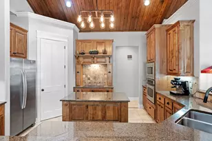 387 Brooks Crossing, Boerne, TX 78006 - Photo 19