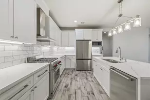 718 Emory Dr, Fredericksburg, TX 78624 - Photo 11