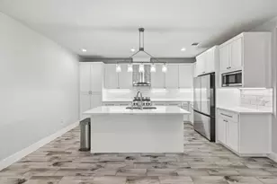 718 Emory Dr, Fredericksburg, TX 78624 - Photo 9