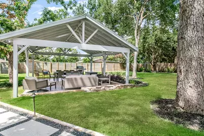 508 N Orange St, Fredericksburg, TX 78624 - Photo 39