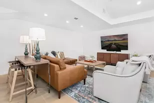 508 N Orange St, Fredericksburg, TX 78624 - Photo 29