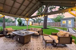 508 N Orange St, Fredericksburg, TX 78624 - Photo 45