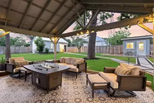 508 N Orange St, Fredericksburg, TX 78624 - Photo 1