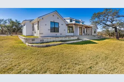 164 Lyndons Ln, Fredericksburg, TX 78624 - Photo 3