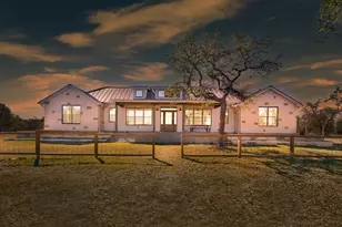 164 Lyndons Ln, Fredericksburg, TX 78624 - Photo 5