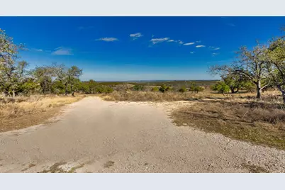 164 Lyndons Ln, Fredericksburg, TX 78624 - Photo 7