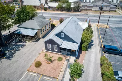 717 Sidney Baker, Kerrville, TX 78028 - Photo 17