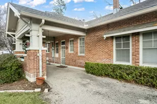 101 E Hackberry St, Fredericksburg, TX 78624 - Photo 9