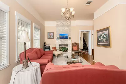 101 E Hackberry St, Fredericksburg, TX 78624 - Photo 27