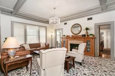 101 E Hackberry St, Fredericksburg, TX 78624 - Photo 13