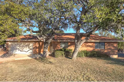 131 Homestead Dr, Kerrville, TX 78028 - Photo 1
