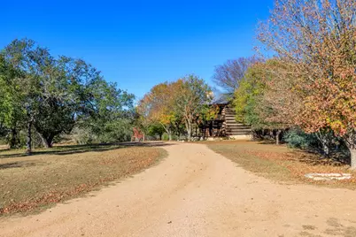 401 Clear Creek Rd, Fredericksburg, TX 78624 - Photo 21