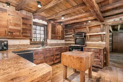 401 Clear Creek Rd, Fredericksburg, TX 78624 - Photo 35