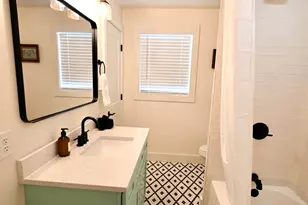 903 Pecan St, Blanco, TX 78606 - Photo 11