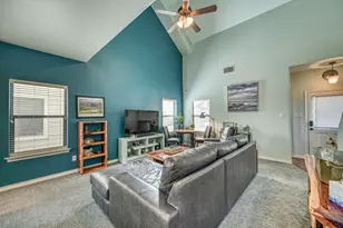 510 Mueller St, Fredericksburg, TX 78624 - Photo 5